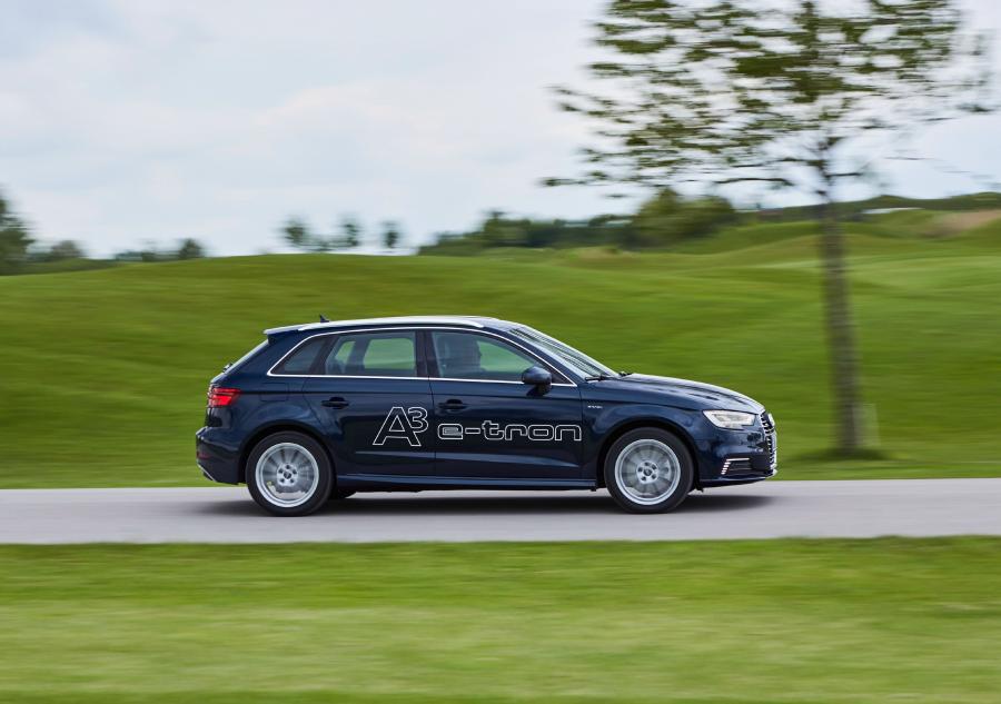  Audi A3 Sportback e-tron (8V) 2016 года  (фото 22 из 31)